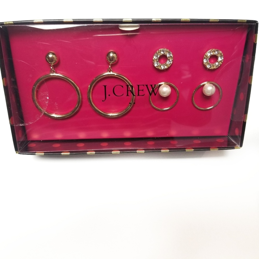 J. Crew gold color circle earrings gift bo…